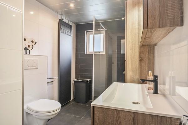 Medium property photo - H.A. Lorentzstraat 93, 1782 JH Den Helder